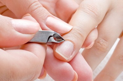Przedłużanie paznokci żelem, żelem, na formach, bez żelu i akrylu do siebie w domu. Lekcje dla początkujących
