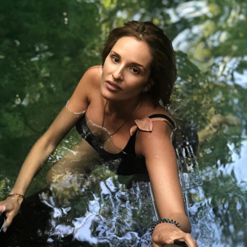 Sofia Kashtanova. Gorące zdjęcia w stroju kąpielowym, przed i po operacji plastycznej, biografia